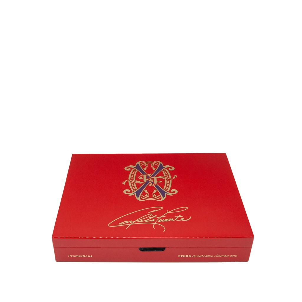 Opus 6 Red Travel Humidor (6)