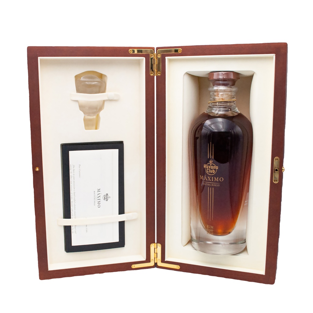 Havana Club Maximo Extra Anejo 50 cl